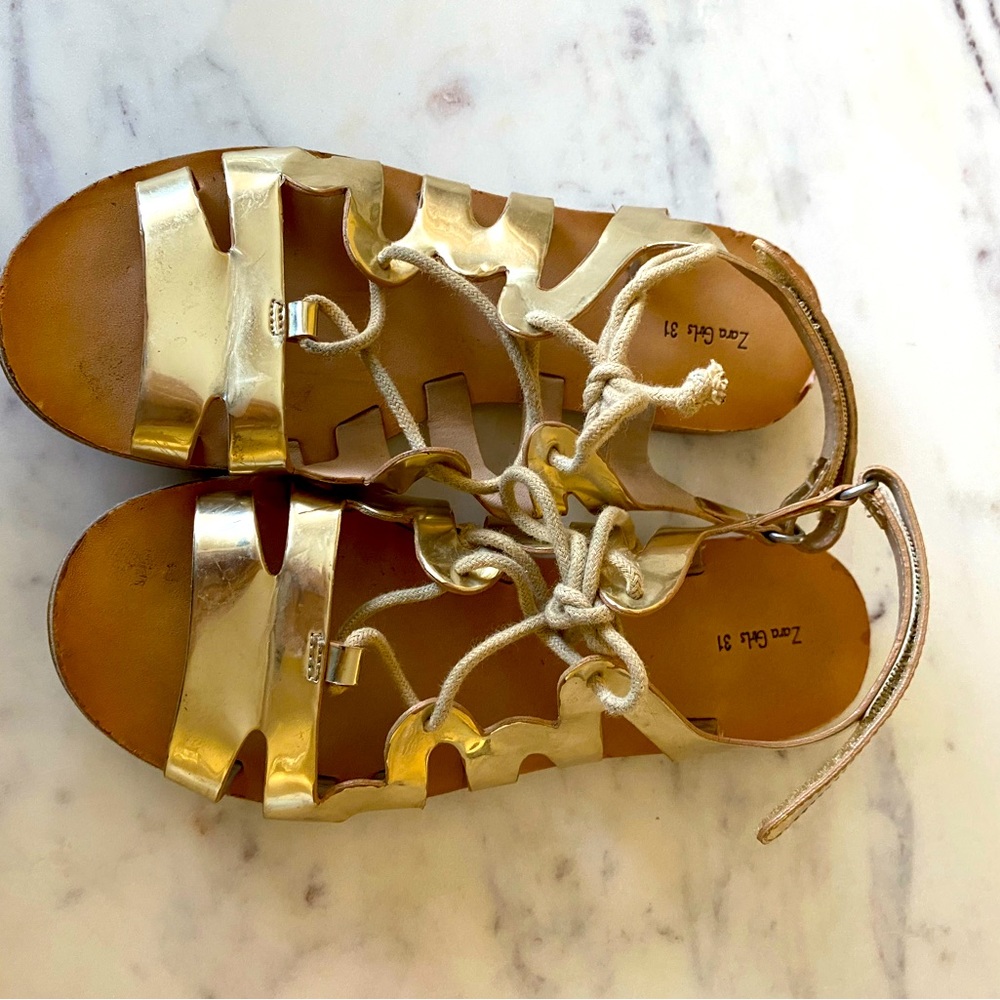 Zara kids sandals size 31